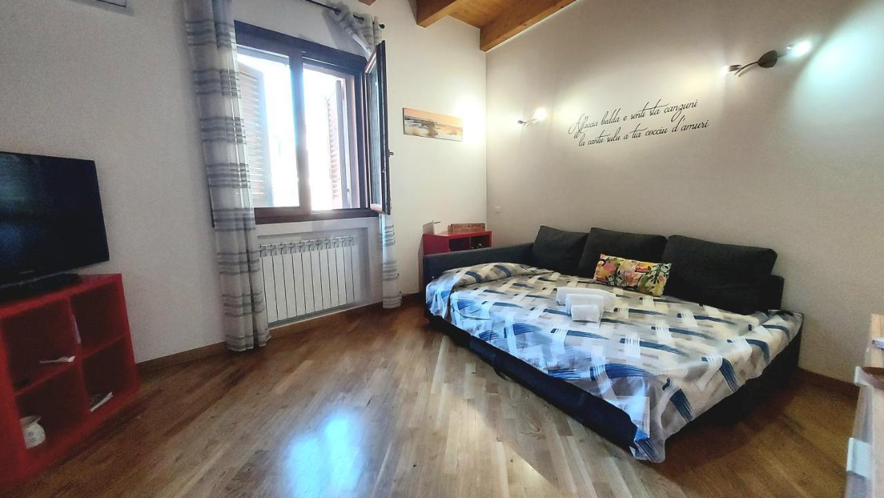 Cocciu D'Amuri Holiday House Palermo Exterior photo